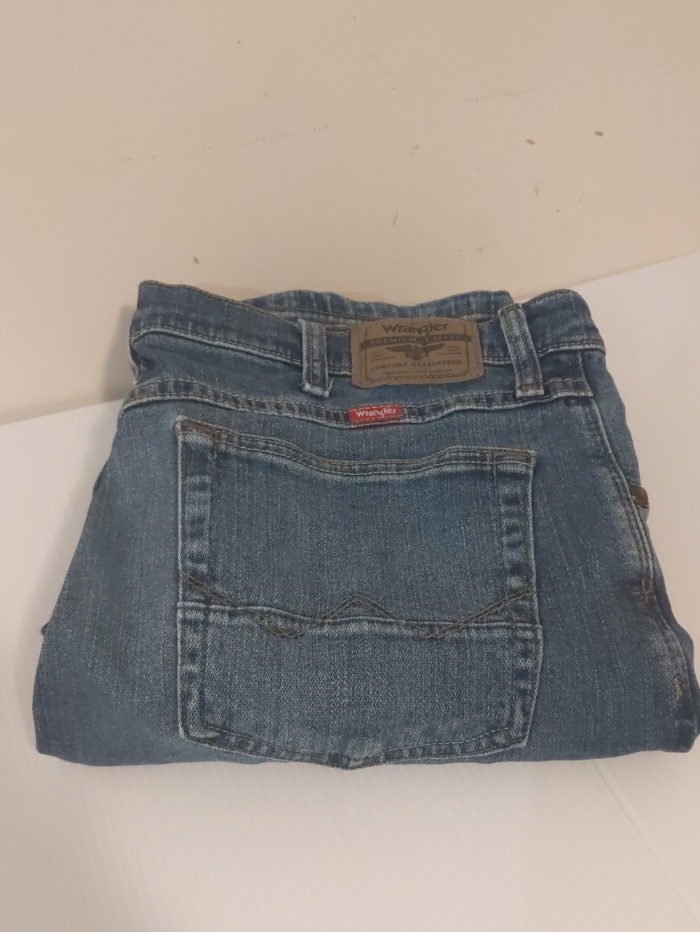 Wrangler Slim Straight Mens 36x30 Jeans